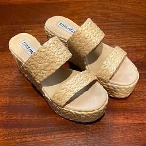 Jane Natural Raffia Steve Madden Shoe